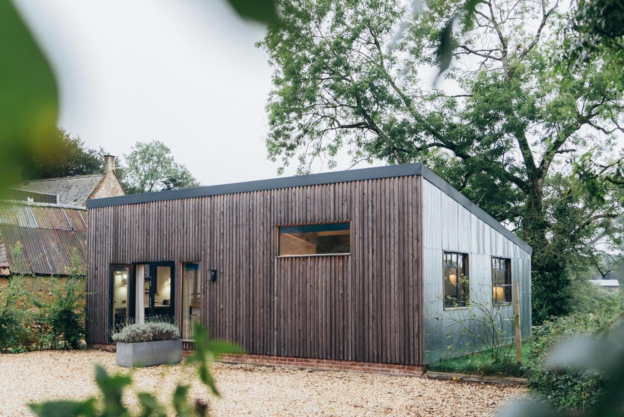 Horseshoe Barn Axminster Ngoại thất bức ảnh